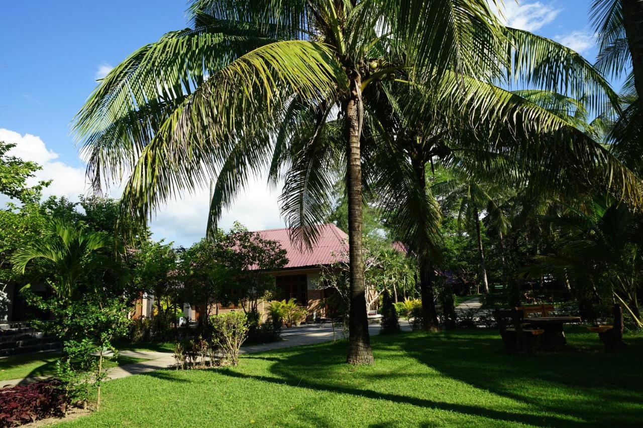 Sunny Paradise Resort Ngwesaung Exteriör bild