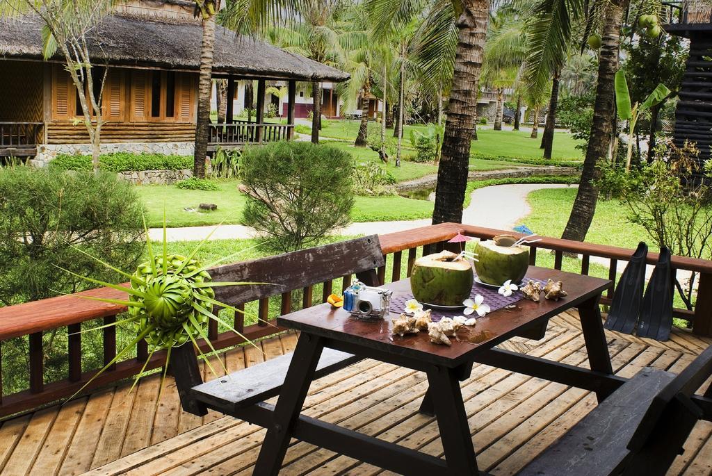 Sunny Paradise Resort Ngwesaung Exteriör bild
