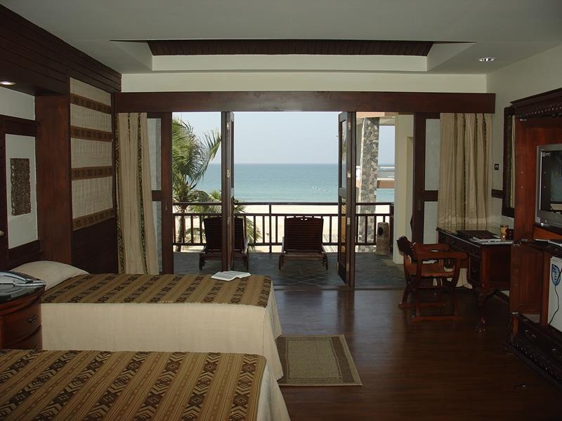 Sunny Paradise Resort Ngwesaung Exteriör bild