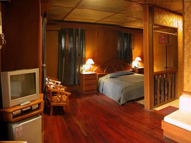 Sunny Paradise Resort Ngwesaung Exteriör bild